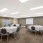 Quality Inn & Conference Centre Kingston Central 