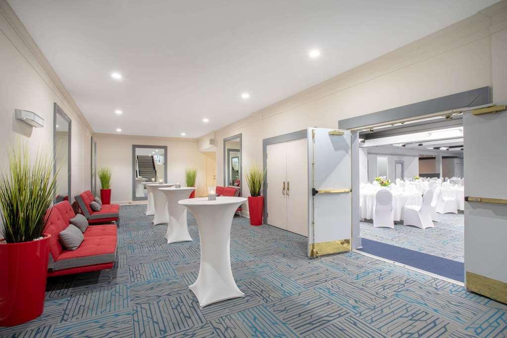 Quality & Conference Centre Kingston