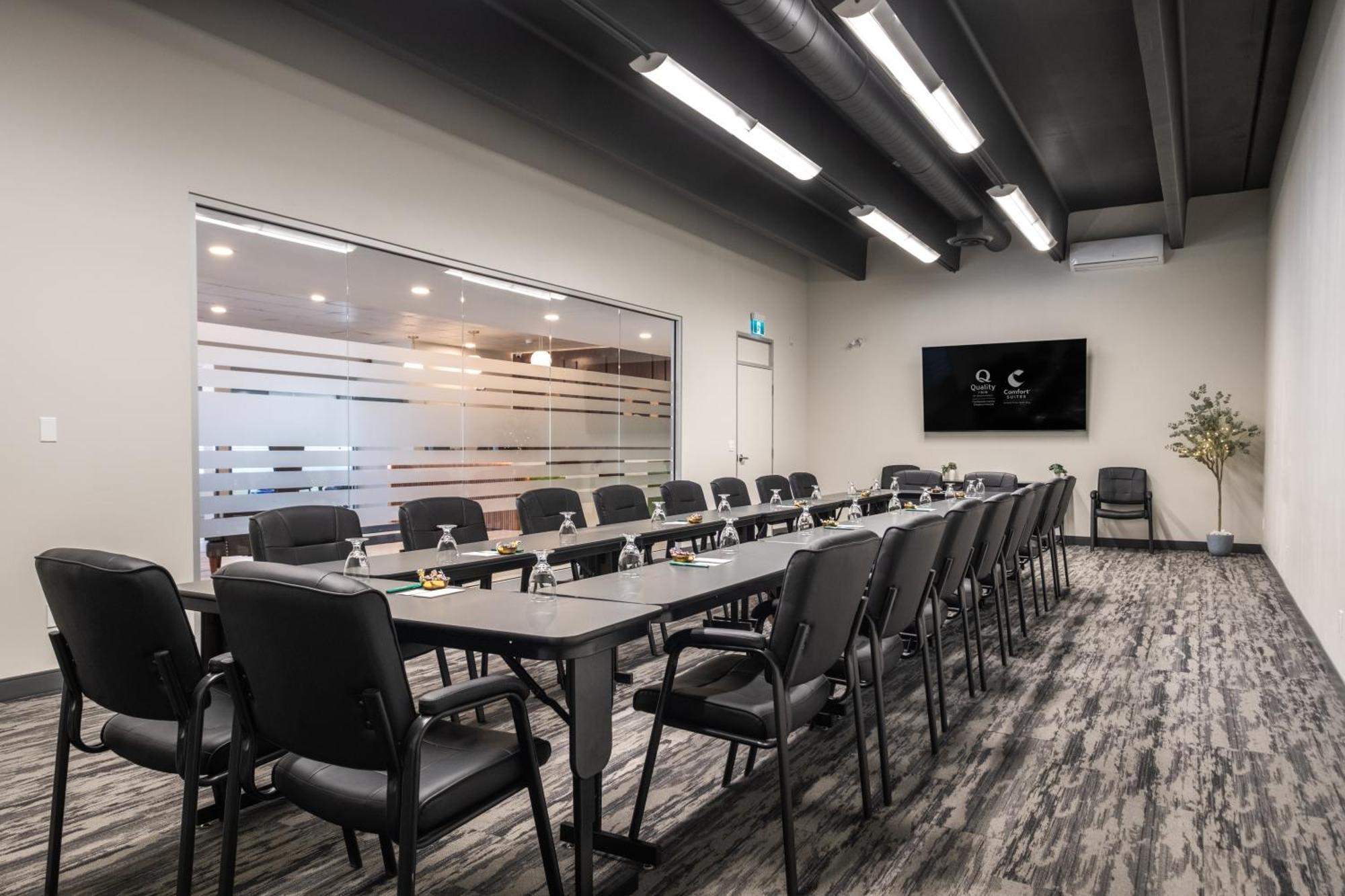 Inn Quality & Conference Centre 3*