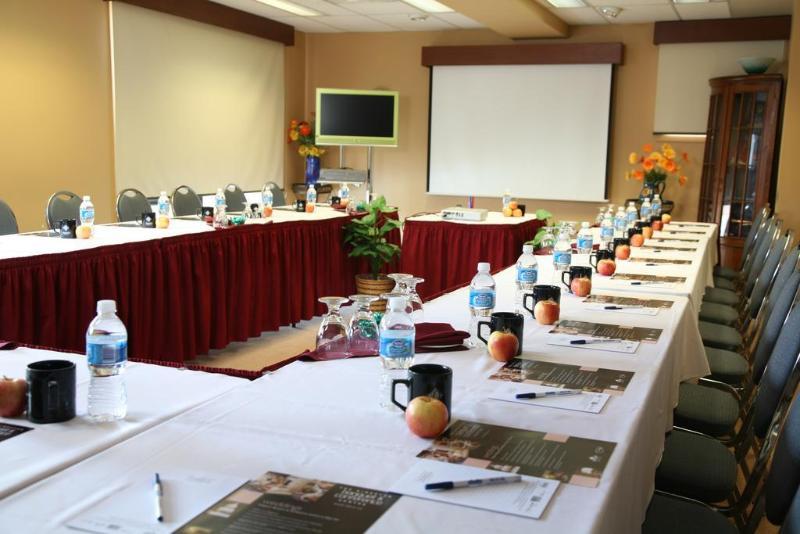 Inn Quality & Conference Centre 3*